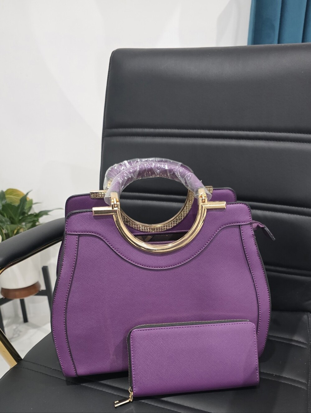 Purple Structured Tote Bag with Gold Ring Handles & Matching Wallet